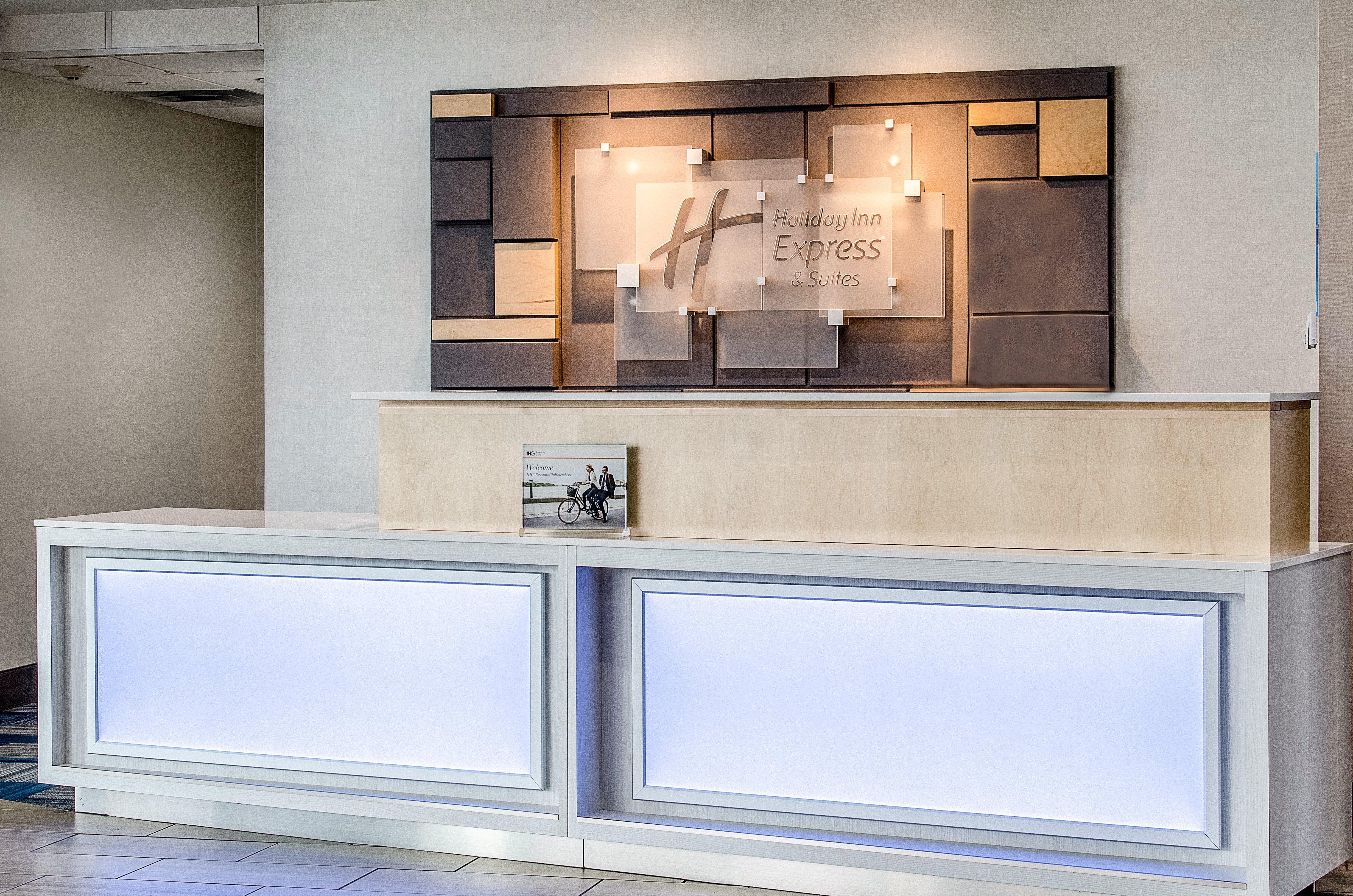 Holiday Inn Express & Suites - Atchison By Ihg Ngoại thất bức ảnh