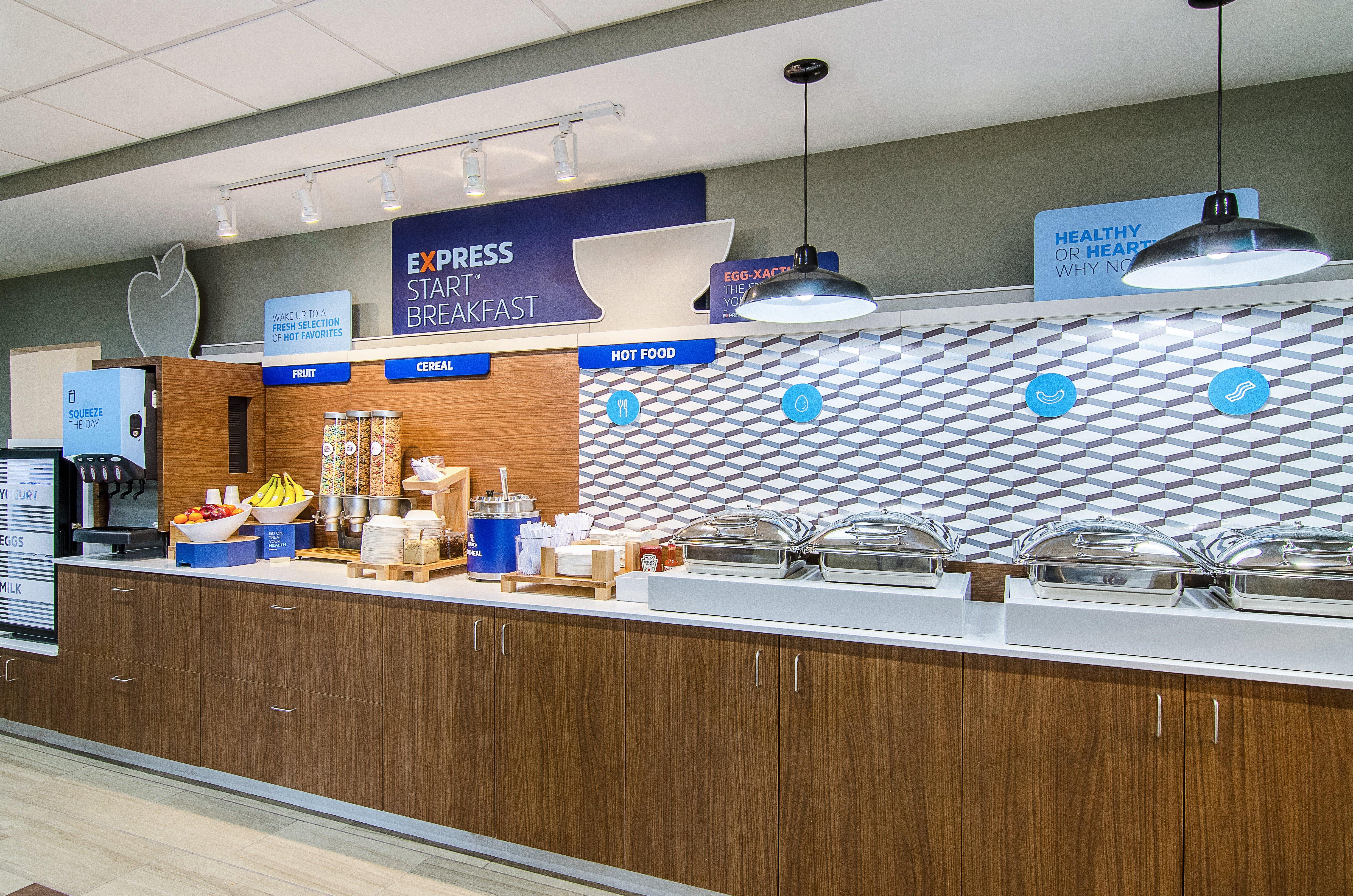 Holiday Inn Express & Suites - Atchison By Ihg Ngoại thất bức ảnh