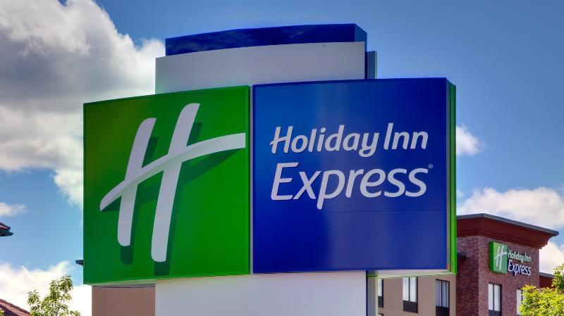 Holiday Inn Express & Suites - Atchison By Ihg Ngoại thất bức ảnh